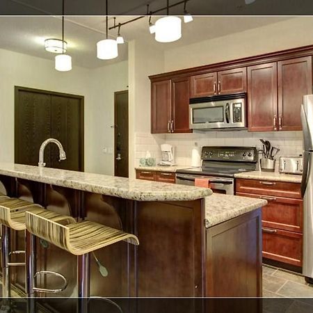 B&B Grand Rockies Resort 2Br 1Pullout Canmore Eksteriør bilde