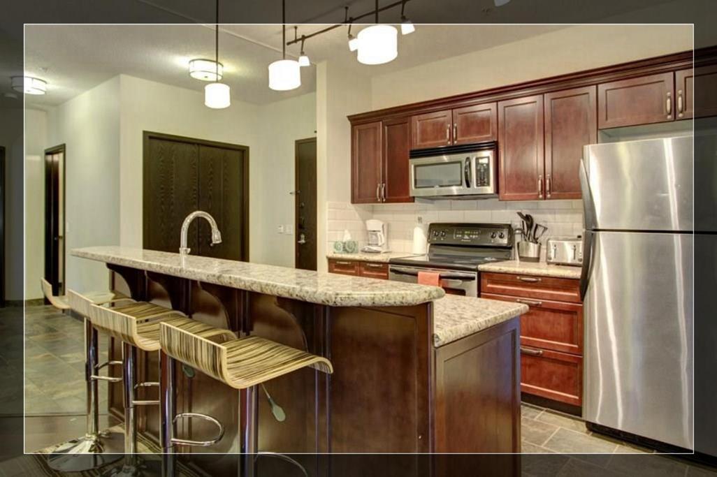B&B Grand Rockies Resort 2Br 1Pullout Canmore Eksteriør bilde