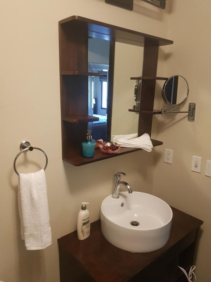 B&B Grand Rockies Resort 2Br 1Pullout Canmore Eksteriør bilde