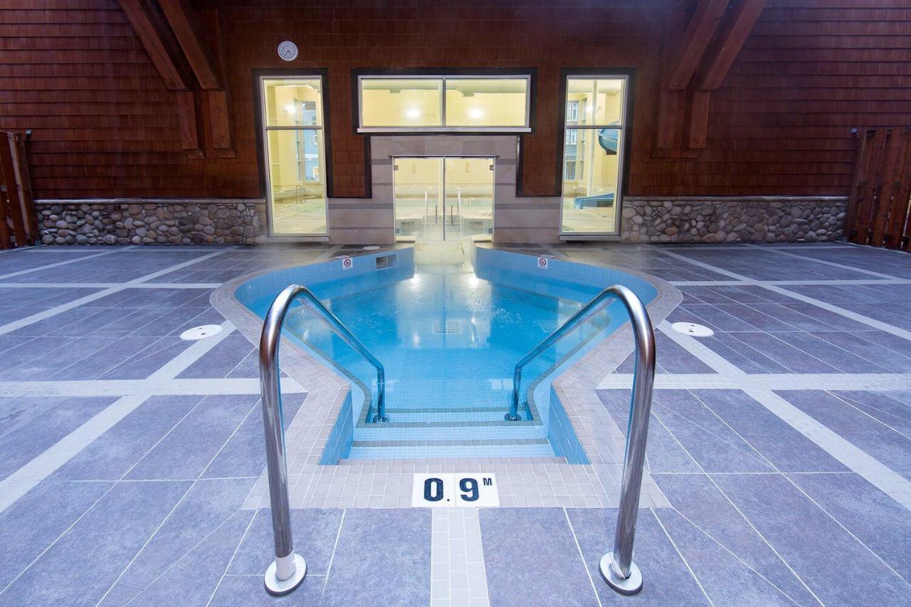B&B Grand Rockies Resort 2Br 1Pullout Canmore Eksteriør bilde